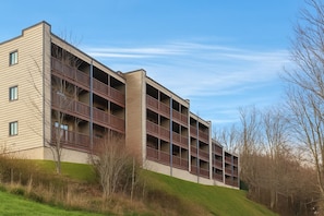 102 bldg
