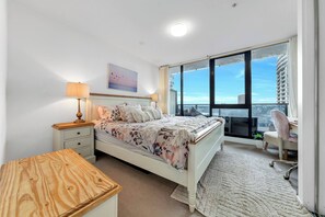 Apartment, 1 Bedroom, Accessible, Private Pool | 1 bedroom - Luxurious one Bedroom Apartment With Pool (Melbourne)