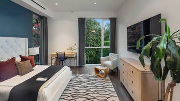 Luxury House, Multiple Beds, Pool Access, Pool View (Alta Royale) | 8 bedrooms, desk, laptop workspace, iron/ironing board