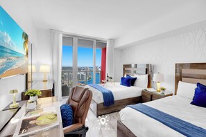 Desk, iron/ironing board, travel cot, WiFi - Amazing Studio on the 26 floor (Hallandale Beach)