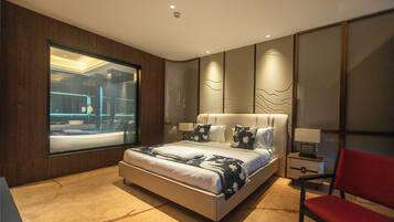 In-room safe, desk, laptop workspace, soundproofing