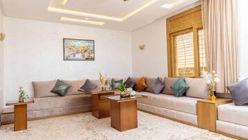 Deluxe Villa, Garden View | Living area | Toys