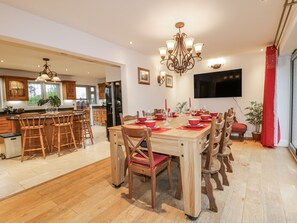 تناول الطعام