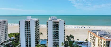 In Strandnähe, Liegestühle