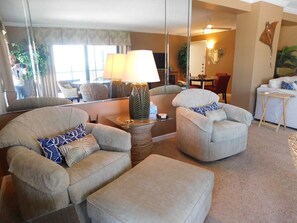 TV - Island Winds 624 Gulf front (Fort Myers Beach)