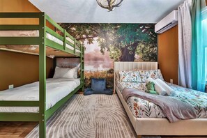 3 Schlafzimmer, Reisekinderbett, kostenloses WLAN, Bettwäsche