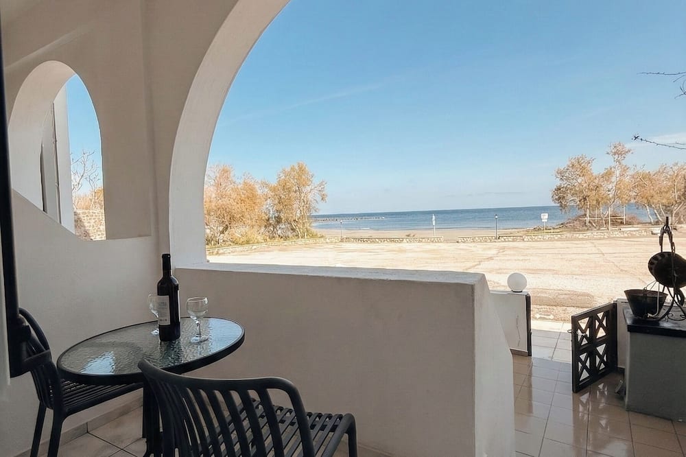 Aegean Nest Studios - Adults only