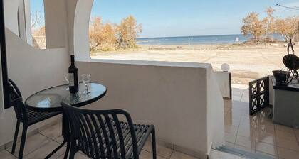 Aegean Nest Studios - Adults only