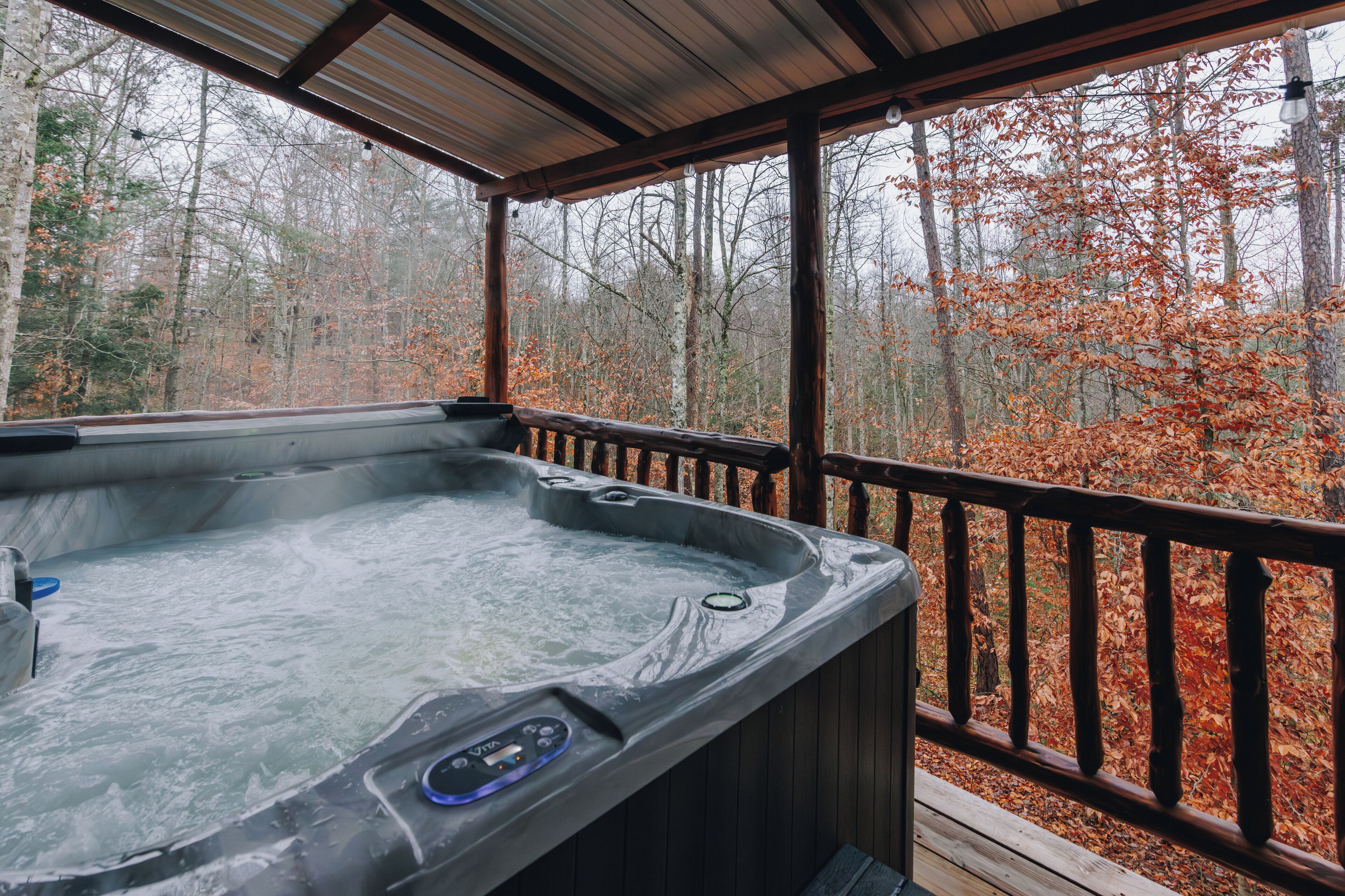 Tina de hidromasaje al aire libre