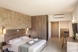 Studio Suite | In-room safe, free WiFi - Electra Beach Holiday Village (Ayia Napa)