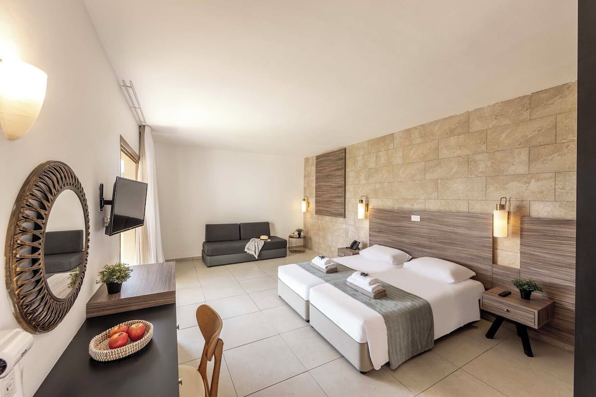 Studio Suite | In-room safe, free WiFi