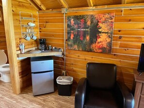 Interior - Scenic Bear Cabin | Near Cherohala Skyway & Rivers (Tellico Plains)