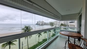 Departamento Confort, 3 habitaciones, lanai, vista al mar | Lanai