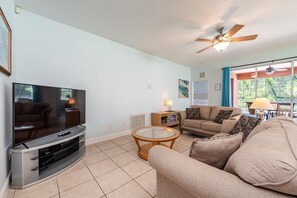 Living area - Spacious 5-BR Home w/ Pool, Spa & Conservation Views (Davenport)