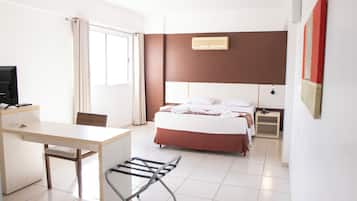 Standard Double Room Single Use, Courtyard View | In-room safe, free WiFi