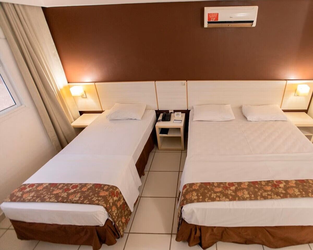 In-room safe, free WiFi