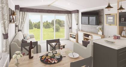 Stunning 3 bedroom static caravan on Haven Church farm