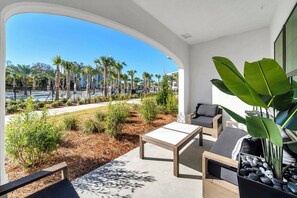 Terrace/patio - The Grove Juniper 214 - 1 Bedroom - Lazy River - Seascape Resort (Miramar Beach)