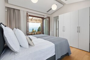 Villa, vue mer | Fer et planche à repasser, Wi-Fi gratuit, draps fournis