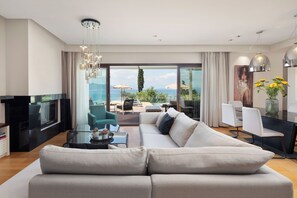 Huvila, merinäköala | Oleskelualue