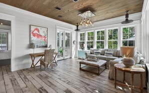 Smart TV, fireplace, offices