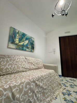 Interior - Il Pezzolo - Holiday home in Marina di Vico Equense: beach at a stone's throw" (Vico Equense)