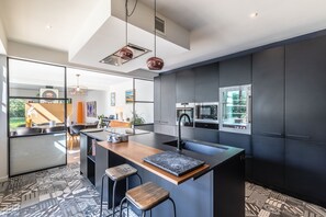 Fridge, microwave, oven, dishwasher