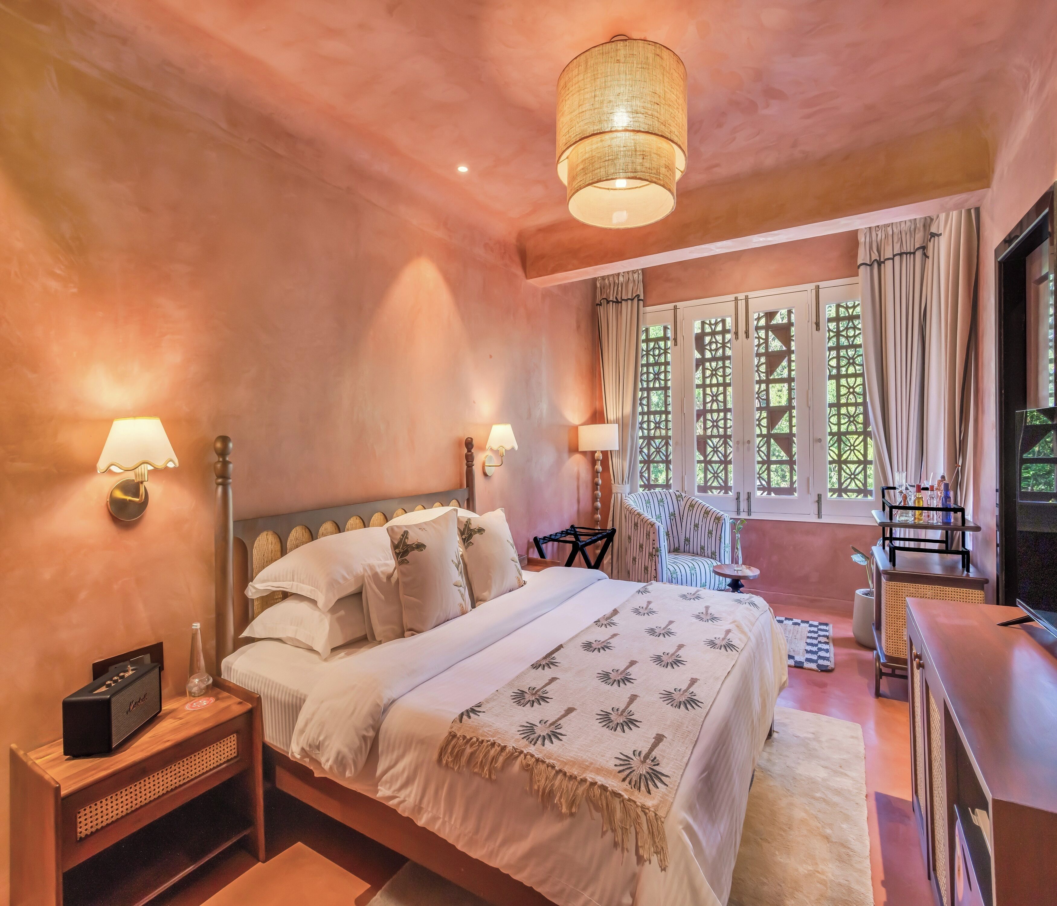 Habitació destacada | Roba de llit hipoal·lergògena i escriptori 