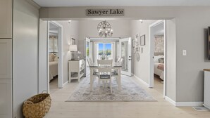 Dining - Sawyer Lake NH, Lake & Ski – 4BR, all the amenities for Year-Round Adventure! (Gilmanton)