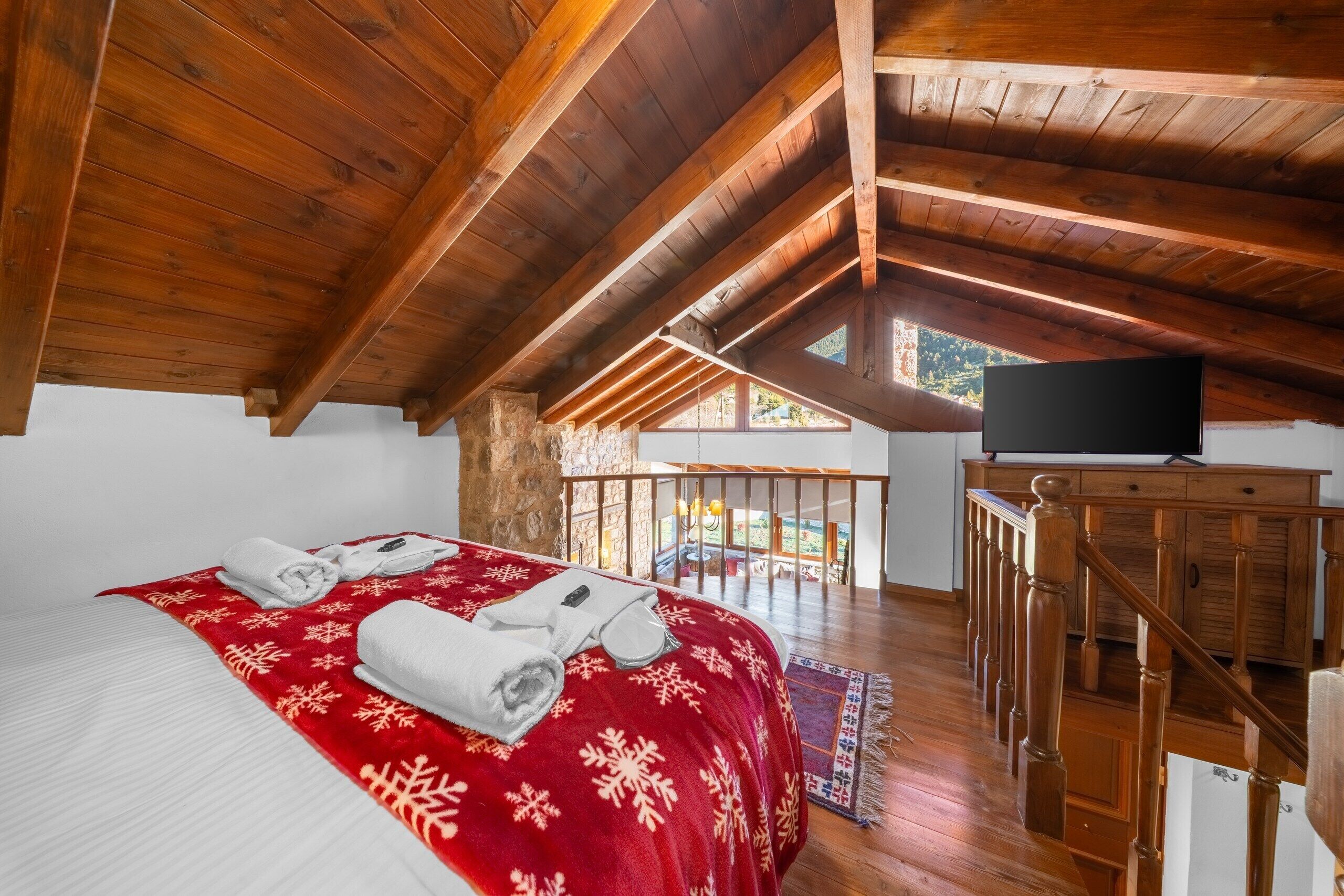 3 chambres, fer et planche à repasser, lit parapluie, Wi-Fi gratuit