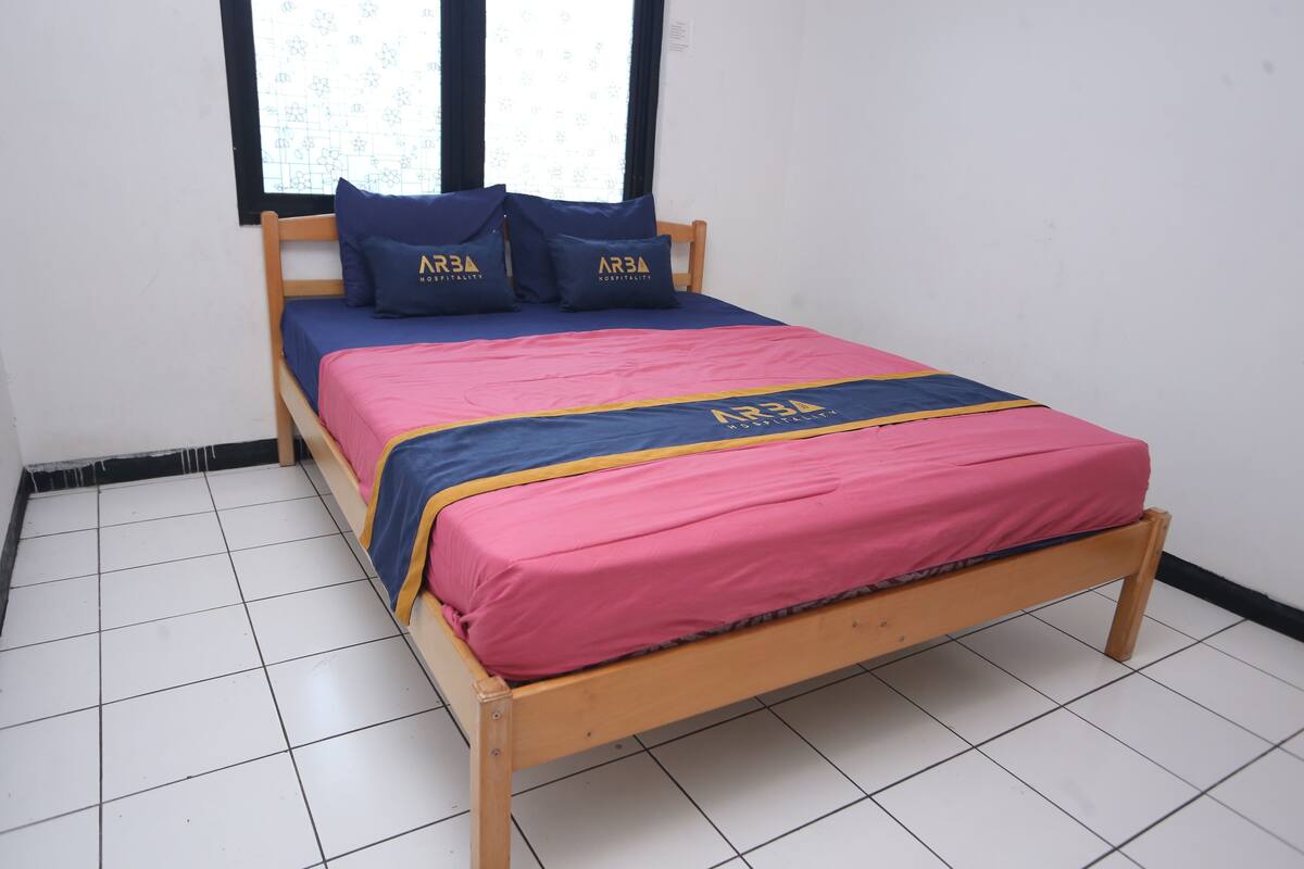 Deluxe Double Room | WiFi (free), bed sheets