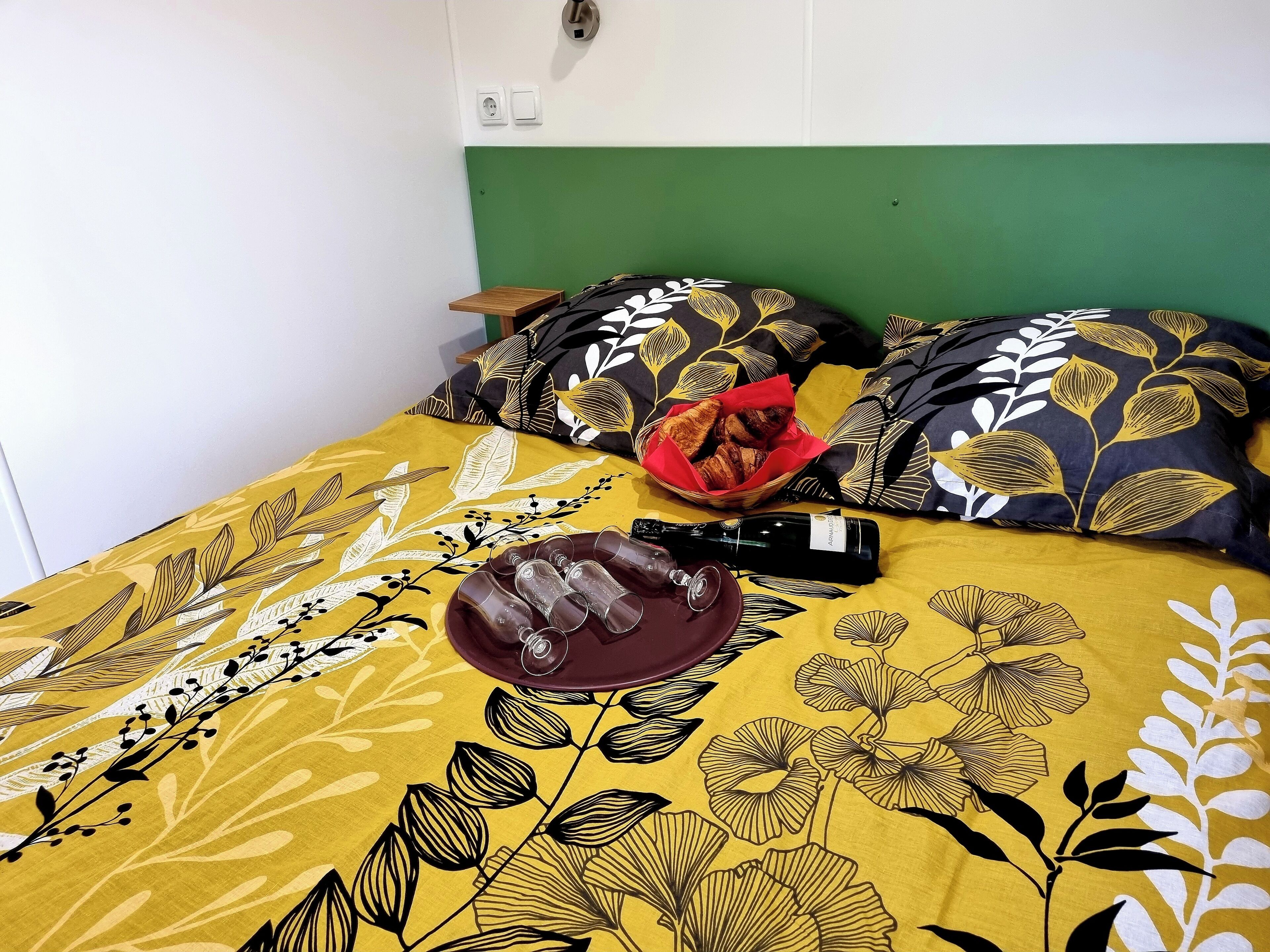 منزل صغير مريح - غرفتا نوم