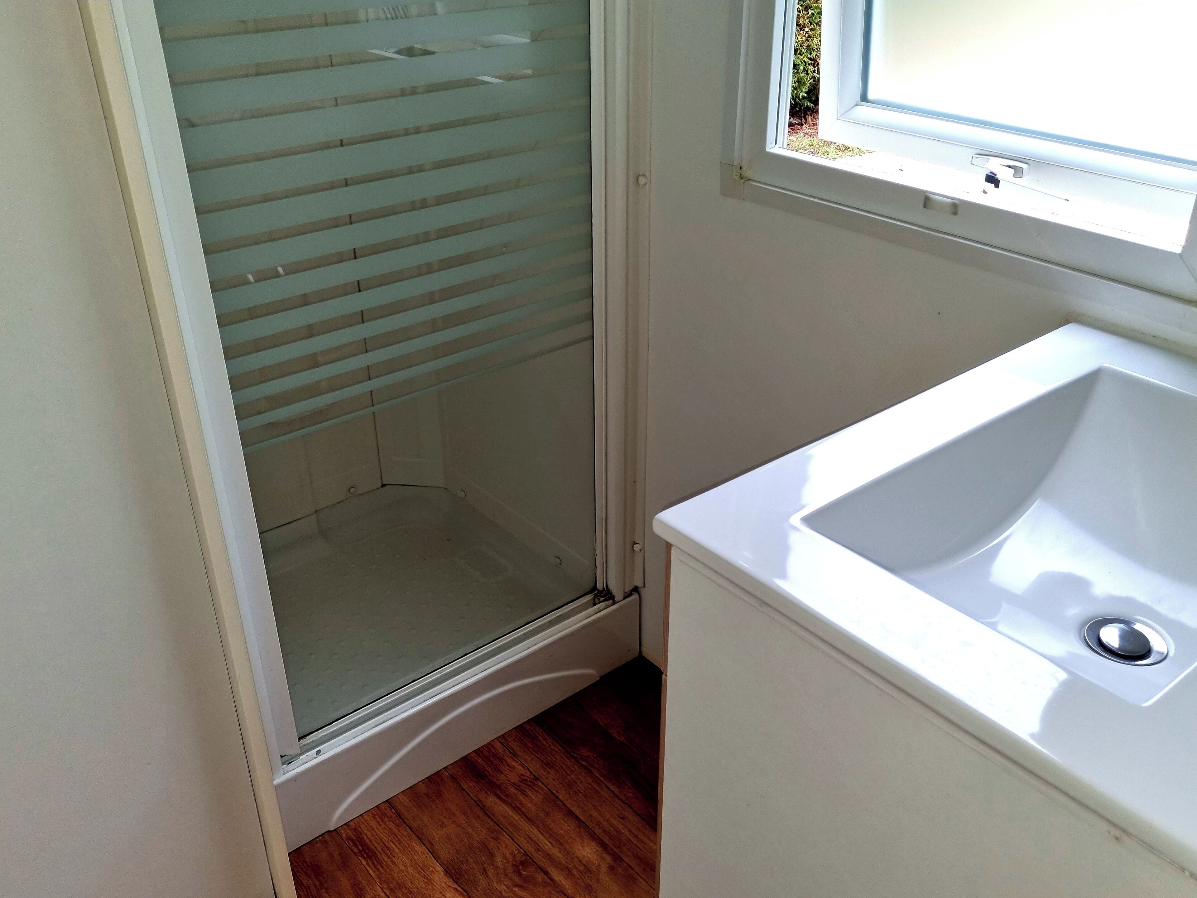 Classic Bungalow, 2 Bedrooms | Bathroom