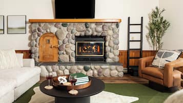 Smart TV, fireplace, video games, table football
