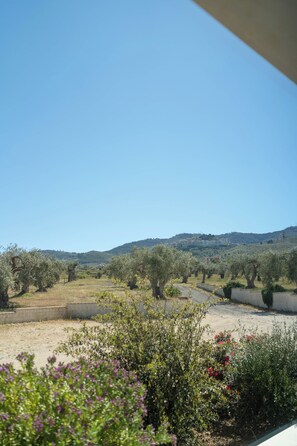 Property grounds - Hotel Grel - Modern Comfort with a View of the Iblei Mountains x4 (Chiaramonte Gulfi)