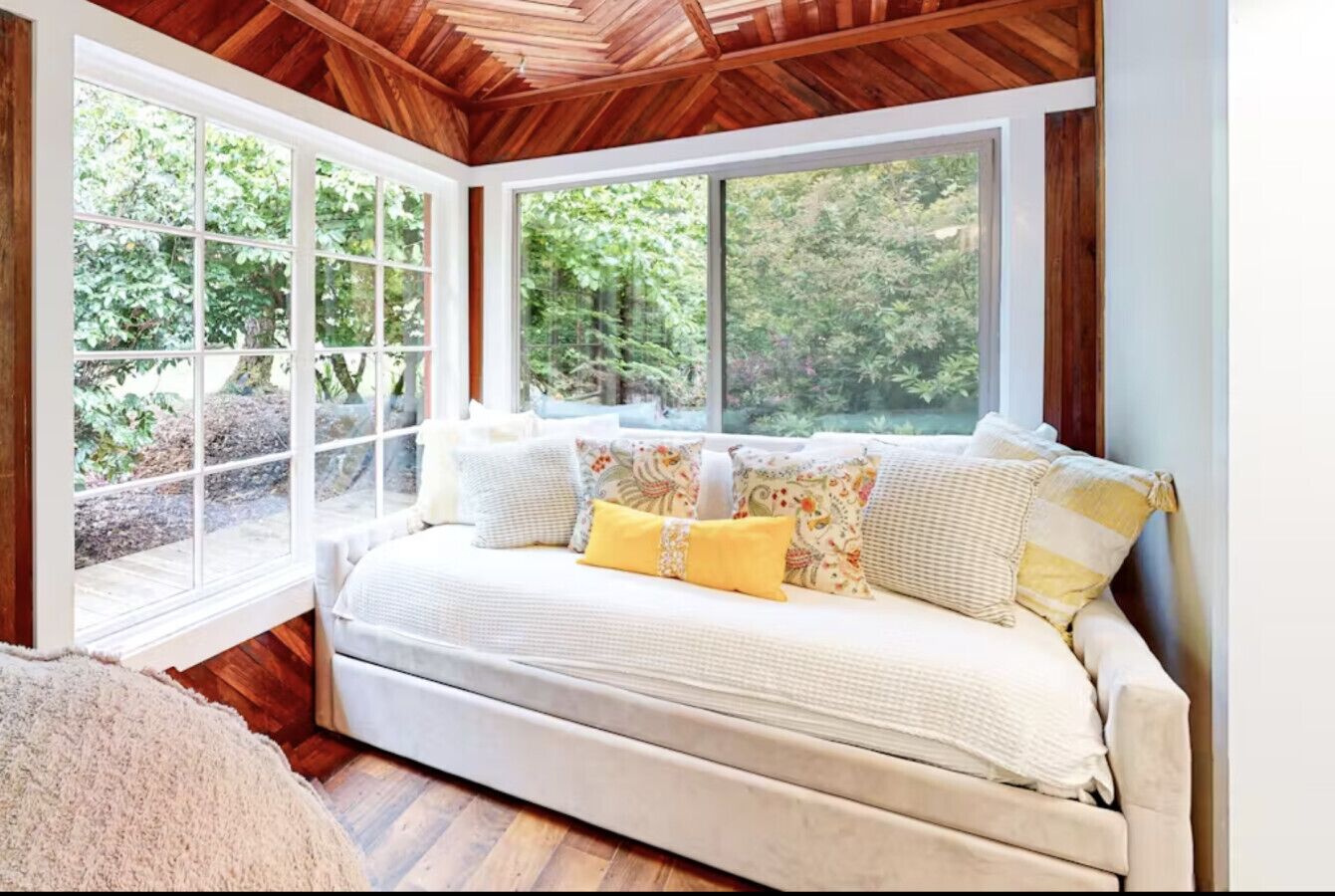 Bügeleisen/Bügelbrett, WLAN, Bettwäsche