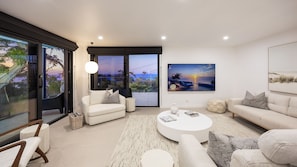 Smart TV y chimenea