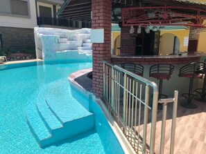 Bar (on property) - Rayon Apart hotel (Marmaris)