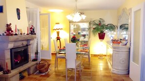 تناول الطعام