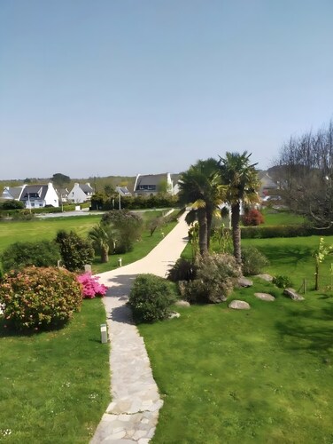 Chambre d’hôtes « Chez Coco - Chambre Prune » avec jardin commun et Wi-Fi