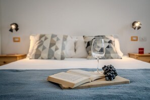 Room - GuestHost - Milanese Mountain Escape x5 (Milano)