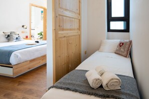 2 bedrooms, iron/ironing board - GuestHost - Milanese Mountain Escape x5 (Milano)
