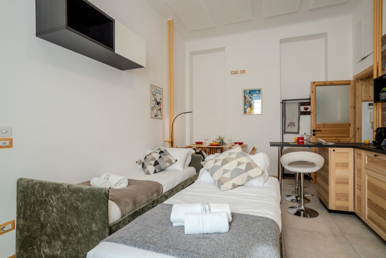 2 bedrooms, iron/ironing board