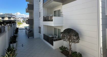 Sena Apartments/ Free Wifi, Central Location