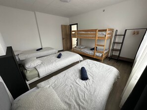 Room - Superb Renovated Duplex (Flémalle)