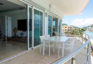 Outdoor dining - Beach Front Condo AMAZING PLACE TO SPEND YOUR VACATION Unit #301 (Simpson Bay)