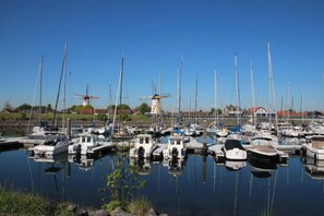 Marina - Waterresort Oosterschelde house no.28 (Wemeldinge)
