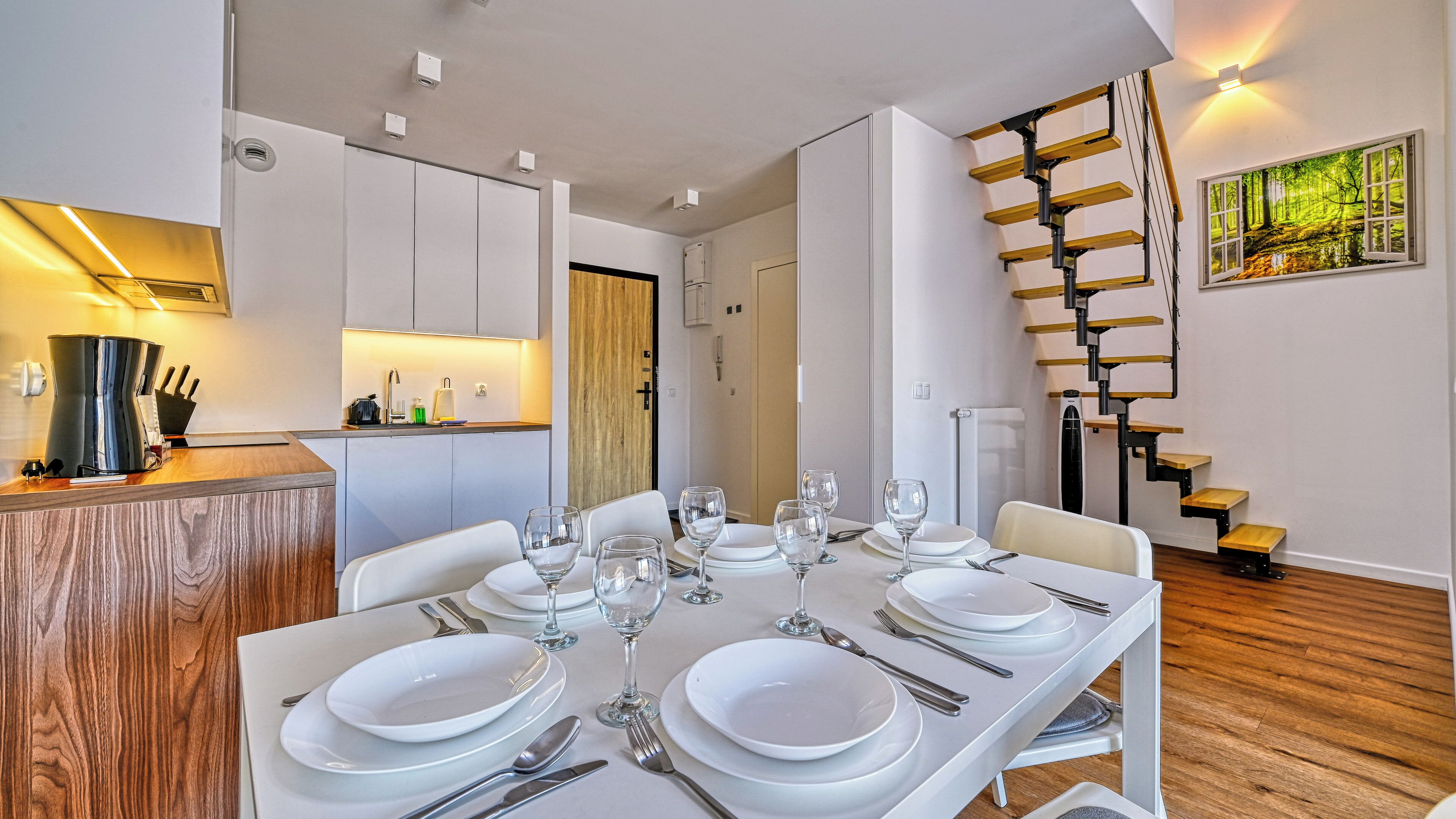 Apartment (34) | In-room dining