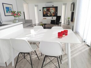 Dining - Waterresort Oosterschelde house no.46 (Wemeldinge)