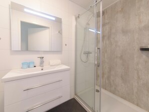 Bathroom - Waterresort Oosterschelde house no.46 (Wemeldinge)